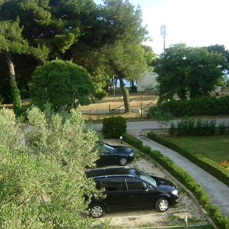 Apartments Darko - 30 M From Beach Sukošan Zewnętrze zdjęcie